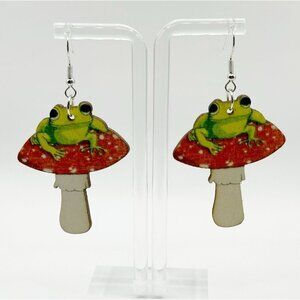 Mushroom Frog Dangle Earrings Retro